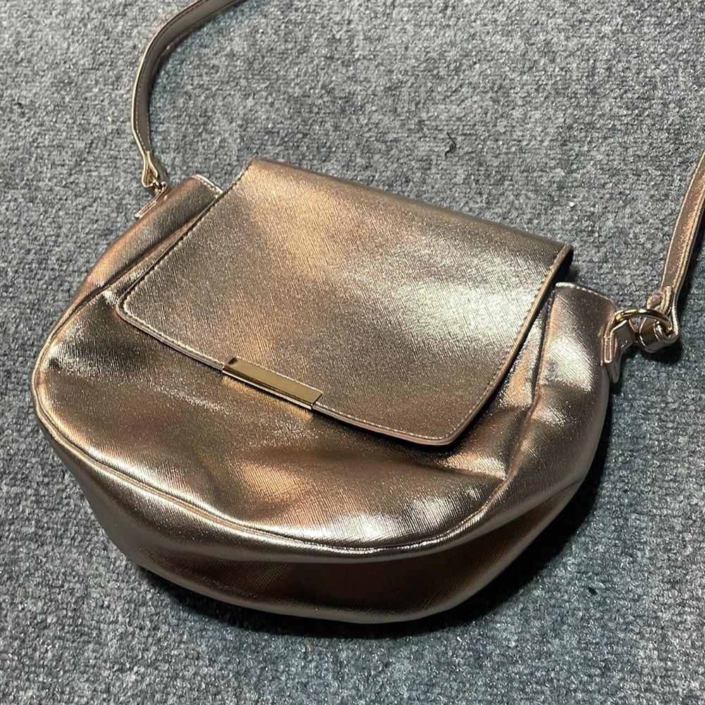 Shiny Mini Purse - Picture 2 of 7